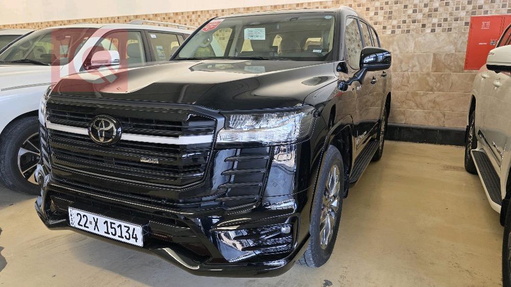 تويوتا لاندكروزر